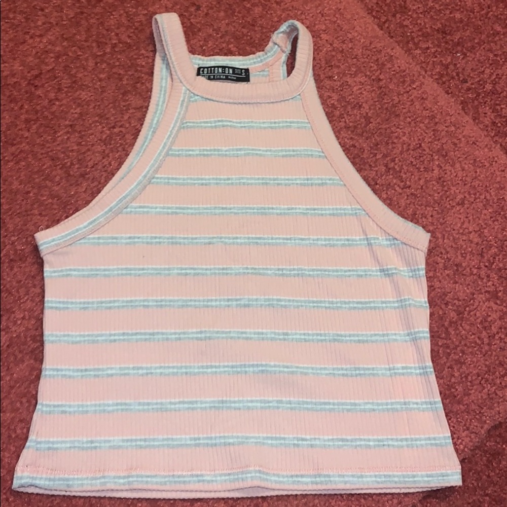 pink and grey tank top